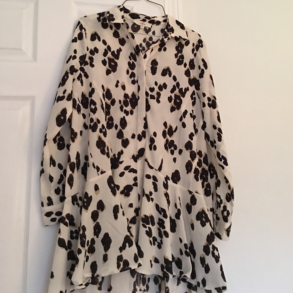 BNWOT Ruffle tunic top