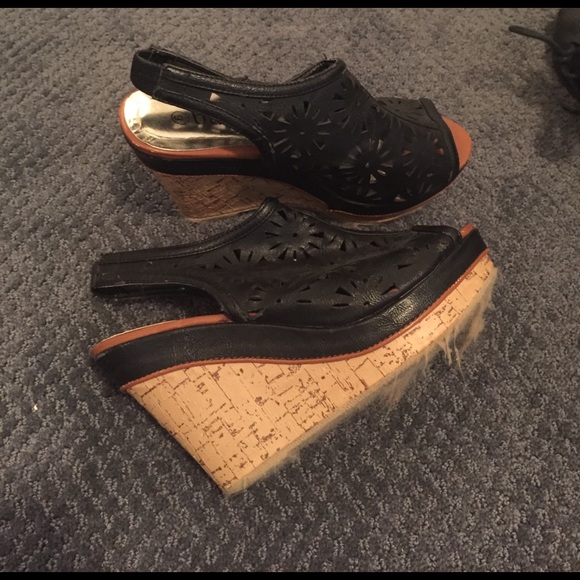 Bucco black Wedge shoes - Picture 3 of 3