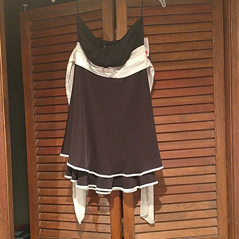 L?tt? brand Prom dress