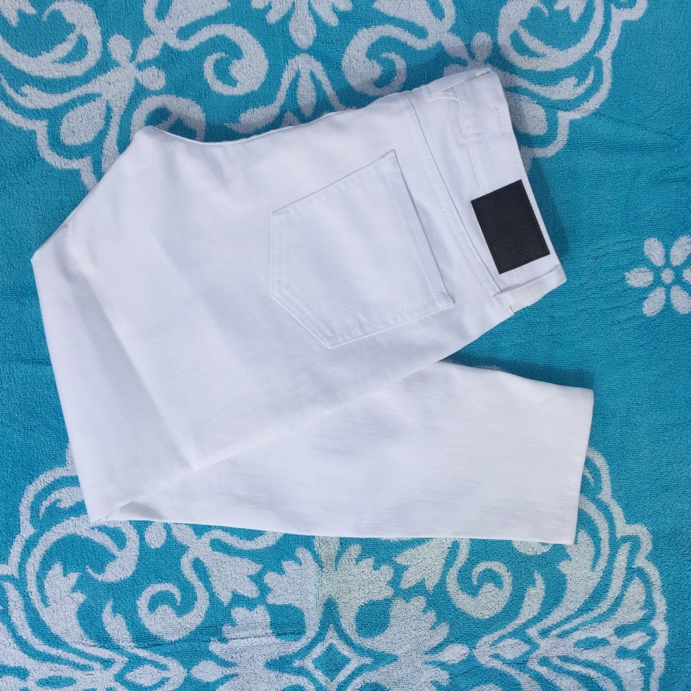 🌺 Volcom "Hot Crop" super skinny crop white jeans