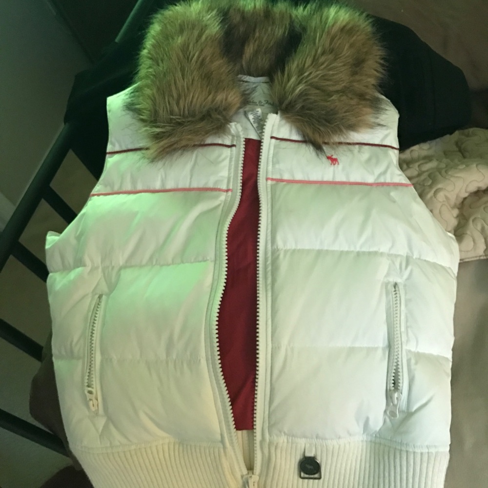 Abercrombie vest! Not kids