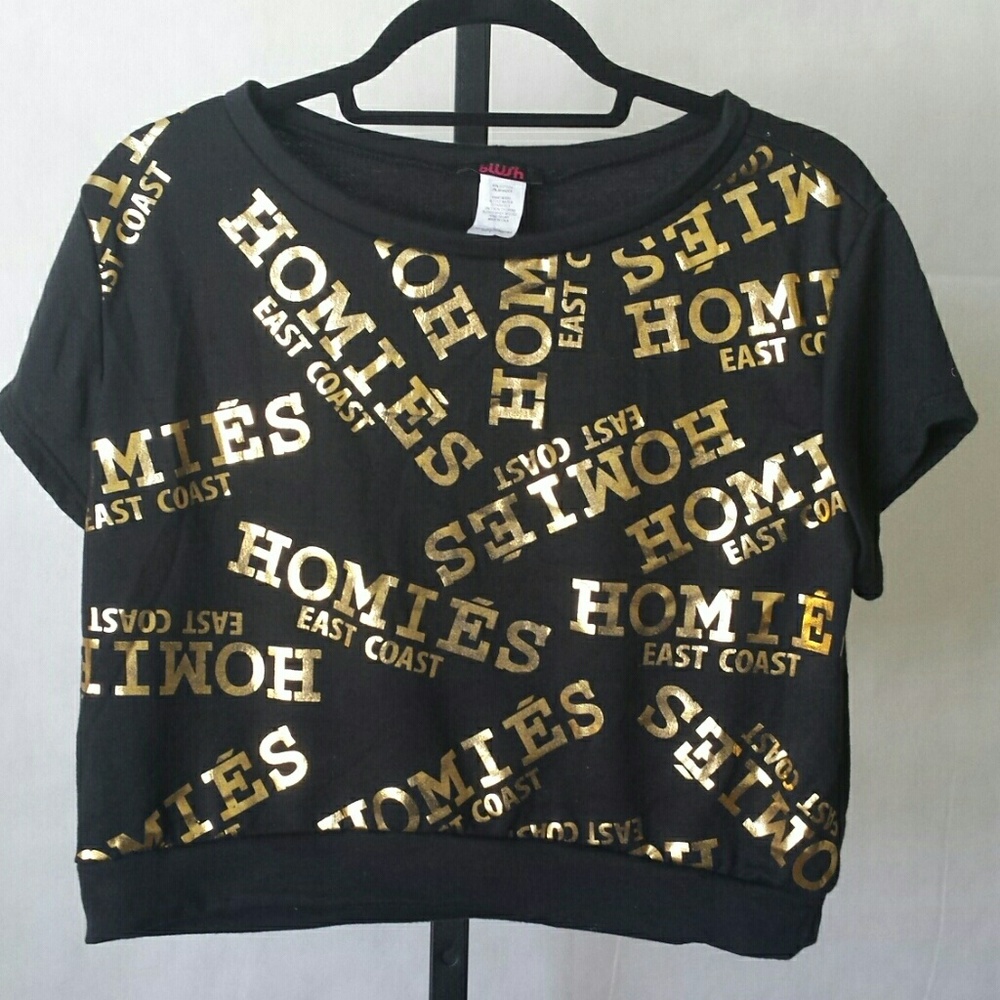 Blush Brand Graphic Top  NWOT