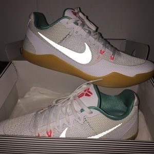 Kobe XI by Kobe Bryant. Mens size 11