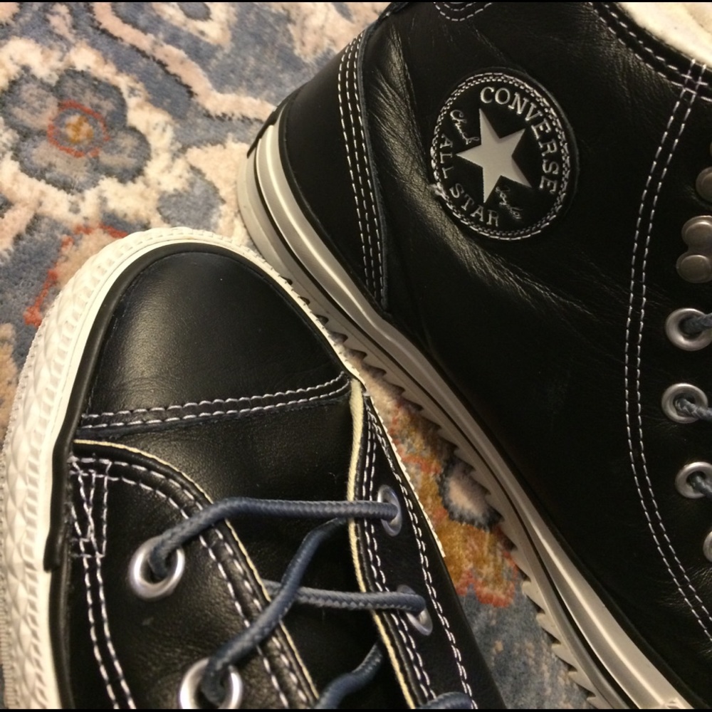 {Converse} All Weather Chuck Taylors
