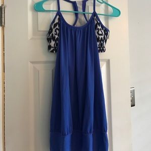 Lululemon size 10 tank with built in bra