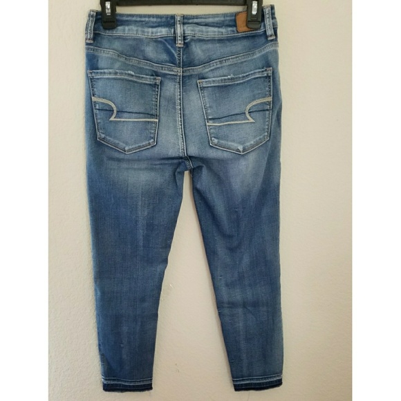 🚫SOLD🚫 Distressed Denim Hi-Rise Cropped Jeggings - Picture 6 of 7