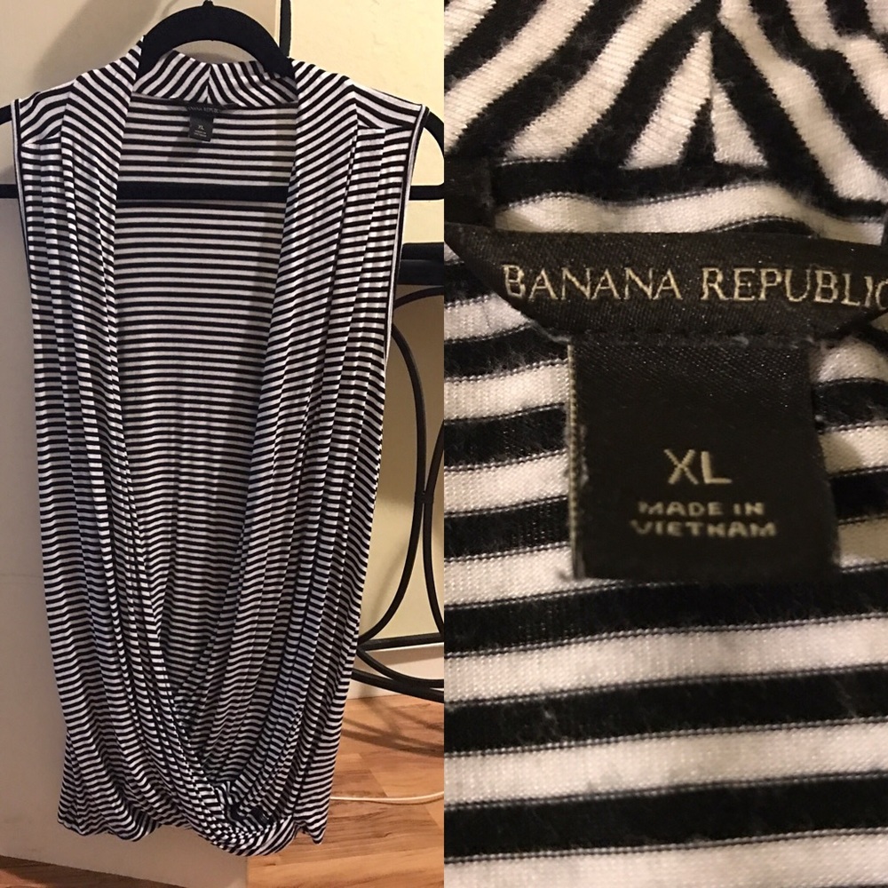 Banana Republic black and white tank top