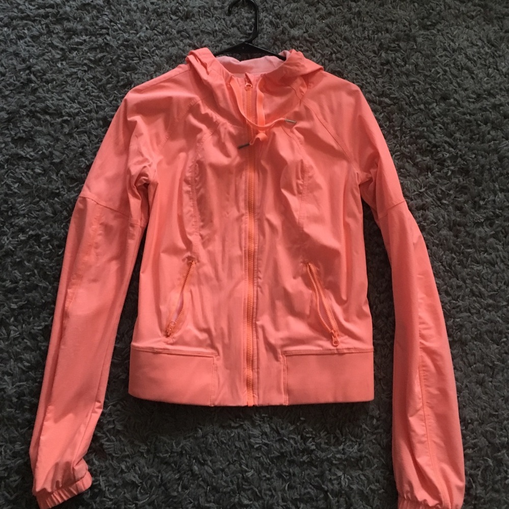 LULU LEMON JACKET pink
