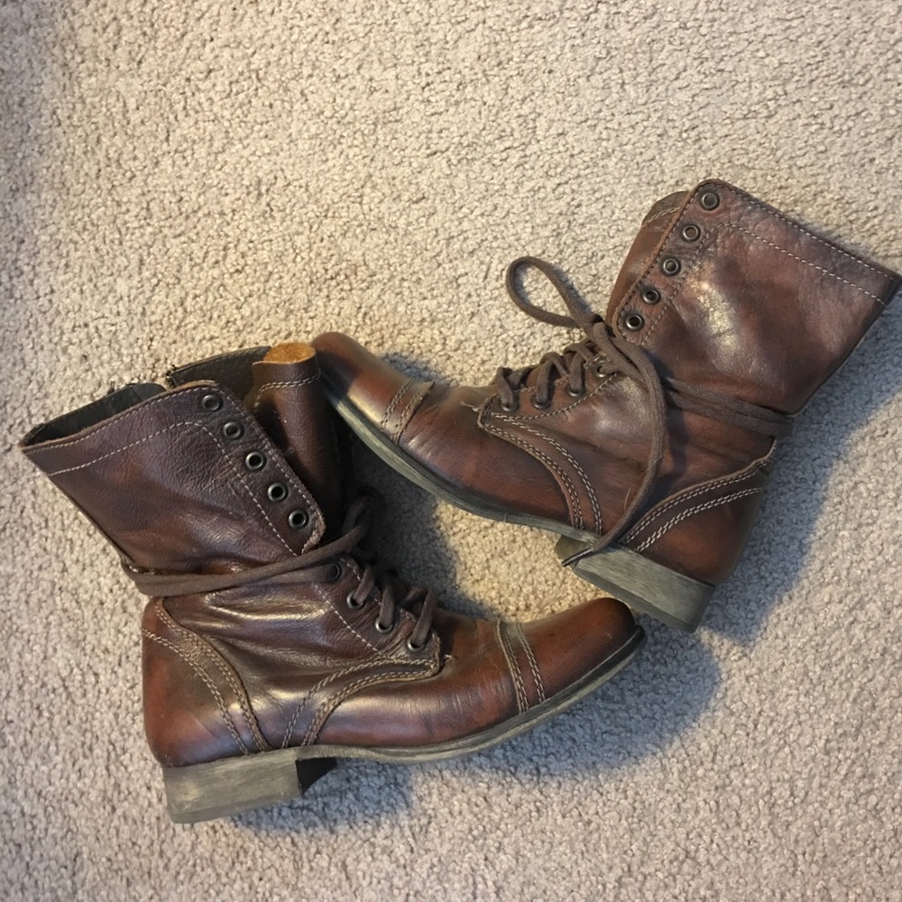 Steve Madden Troopa combat boots