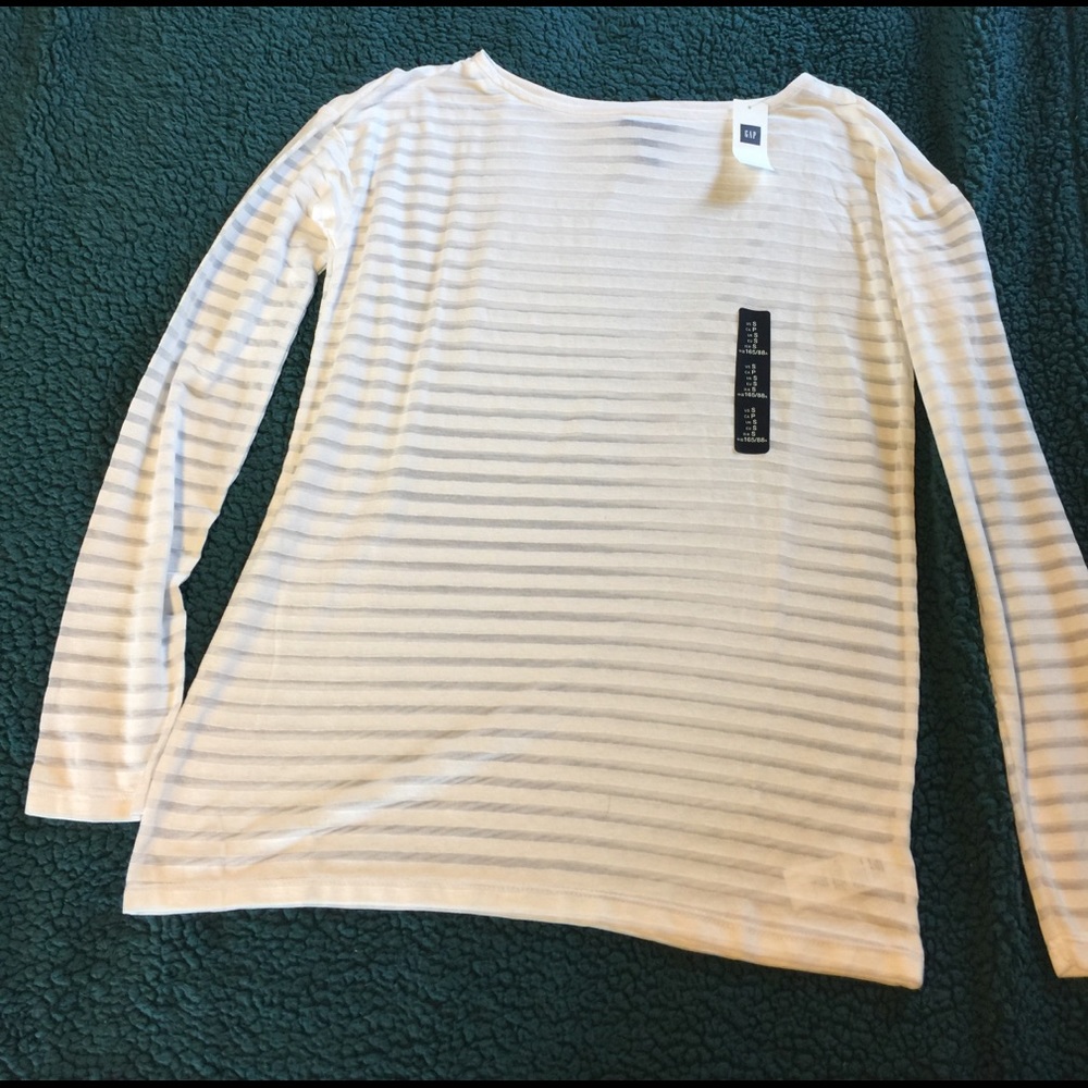 Stripped white shirt