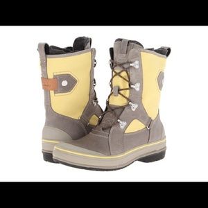 clarks muckers squall