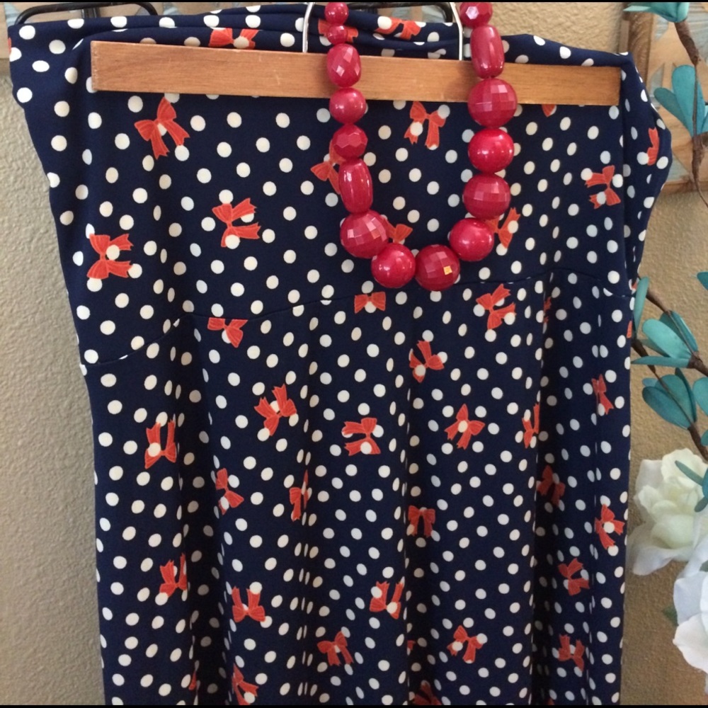 LuLaRoe Polka dot Maxi skirt
