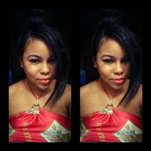 Meet your Posher, Tajza