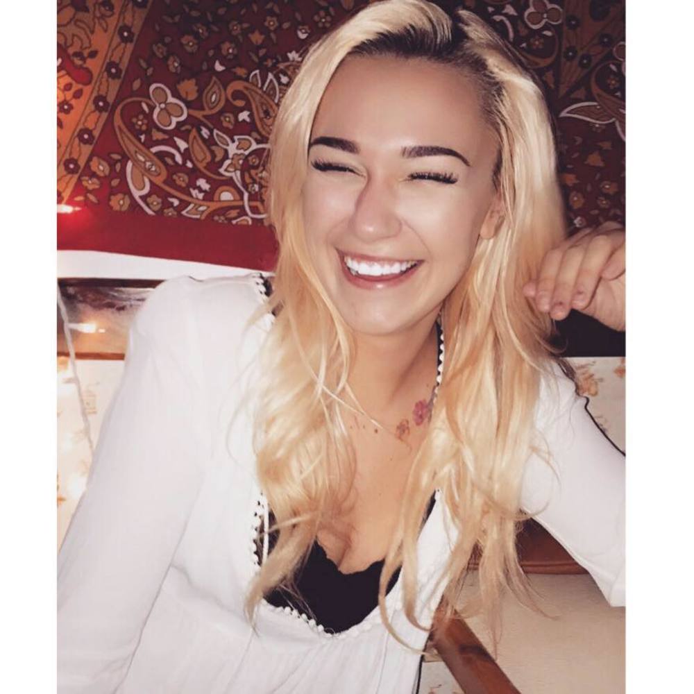 Meet your Posher, Mads