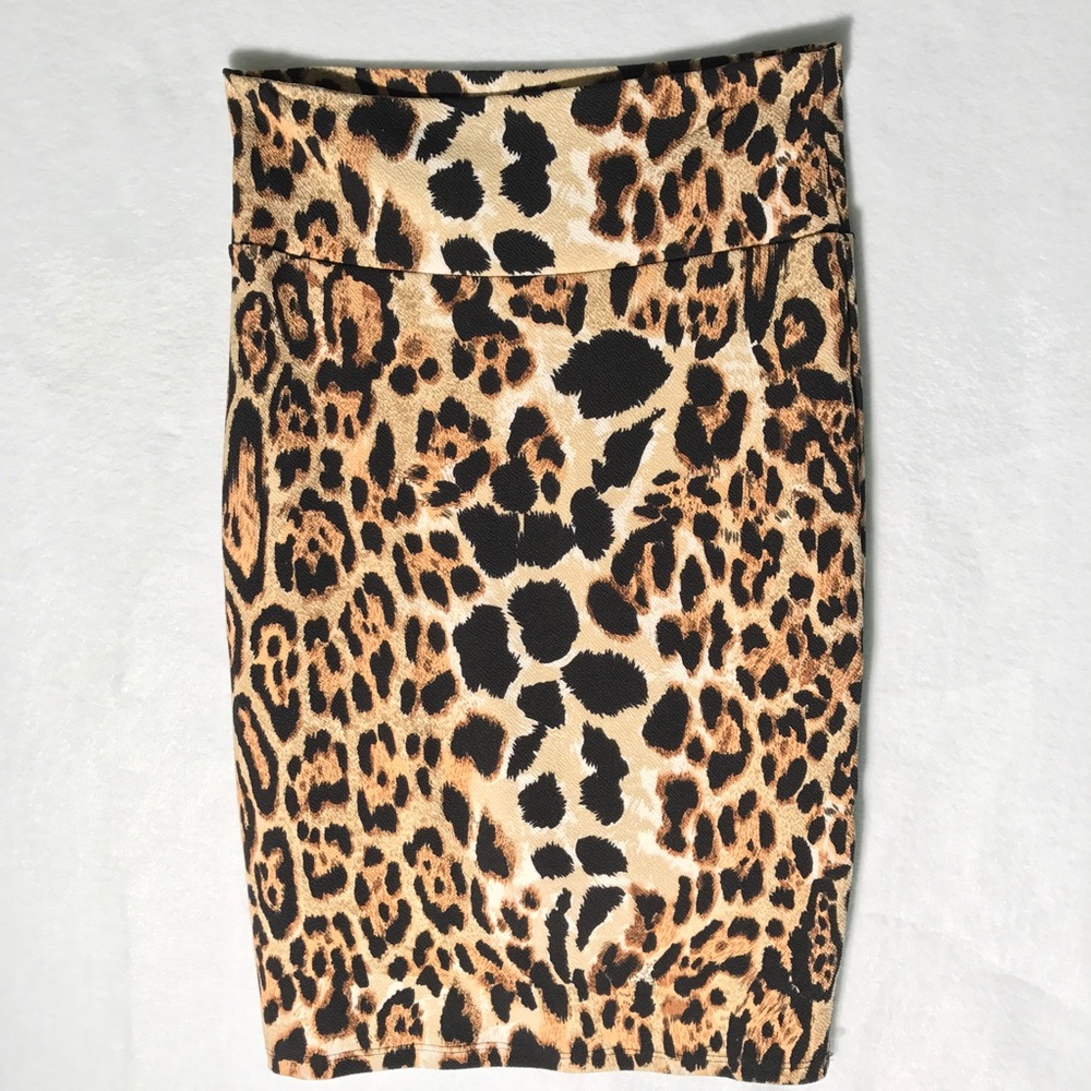 LULAROE "Cassie" Skirt