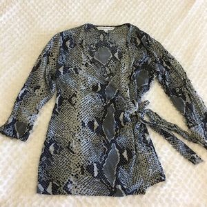 •SOLD• DVF Silk Snakeskin Wrap Top with 3/4 Sleeve