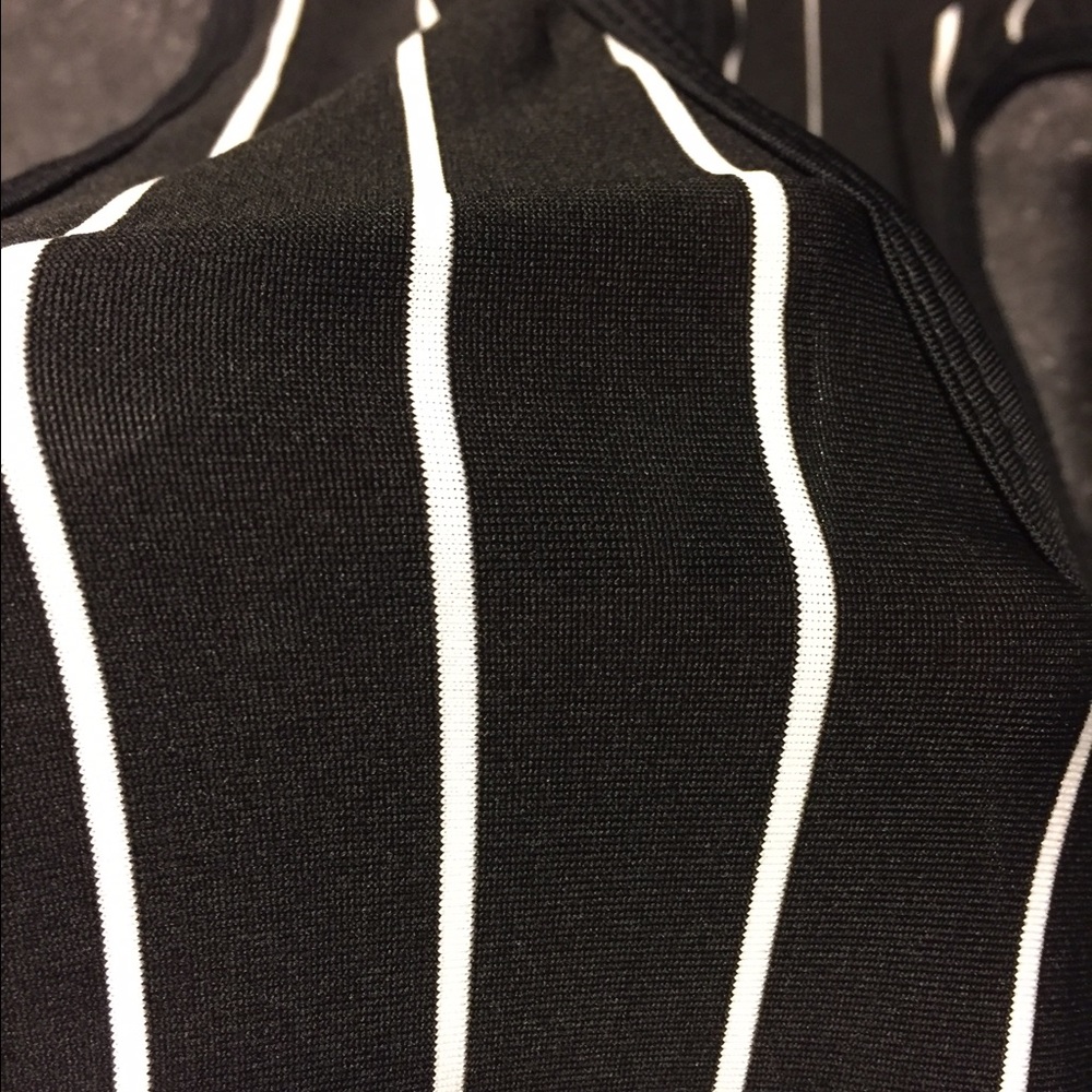 ❗️ONLY 2 LEFT❗️Striped 2-Piece Hoodie Set! - Picture 6 of 6