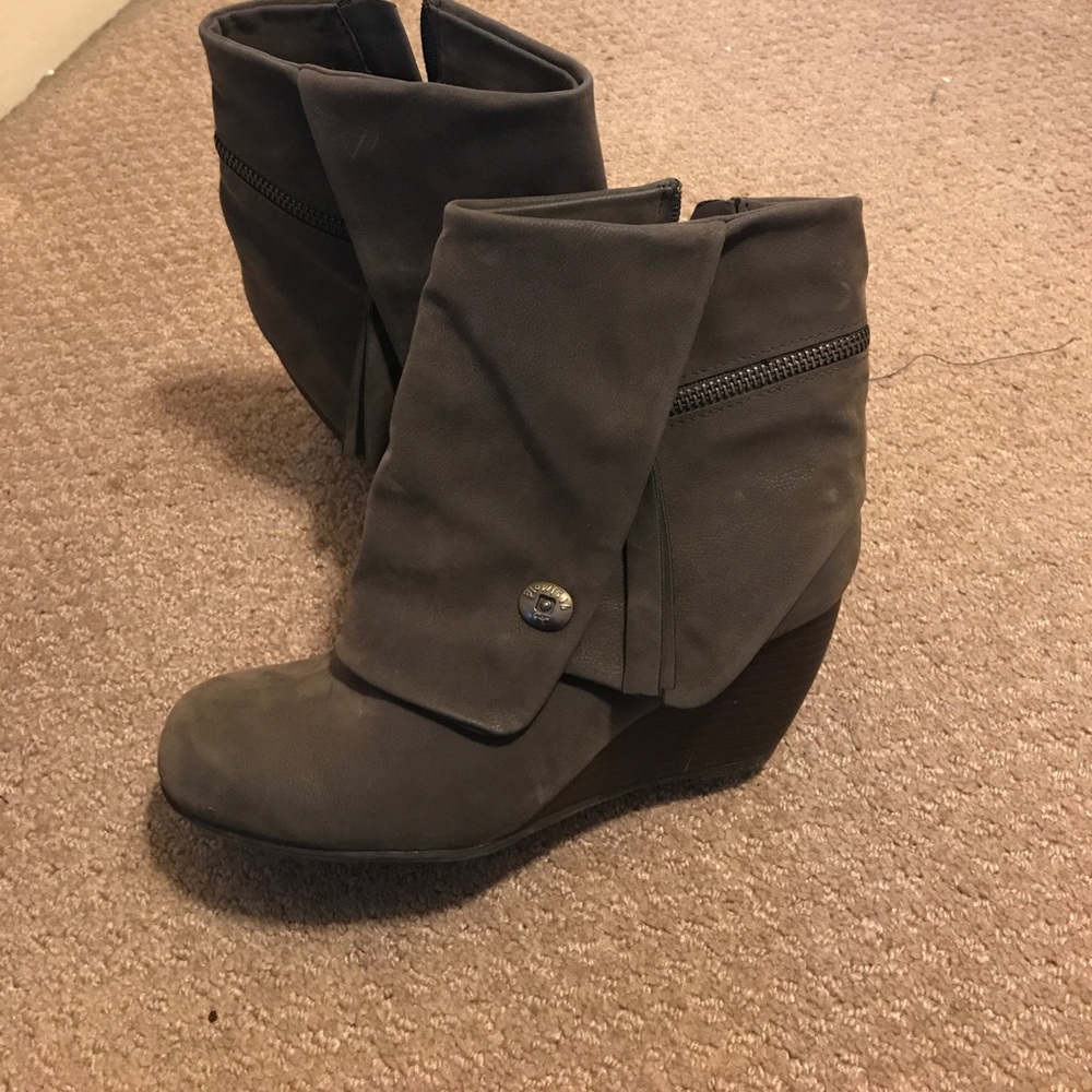 Gray boots!