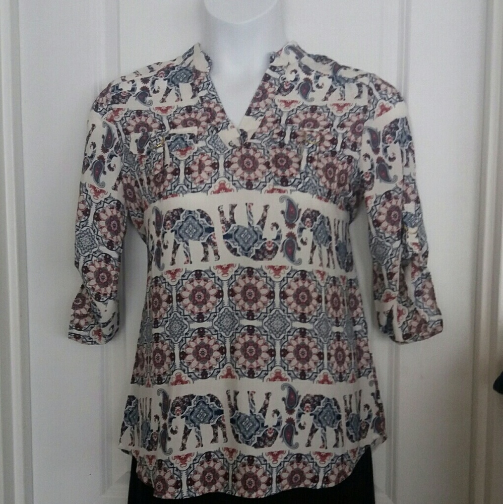 SOLD Rue 21 Elephant Top