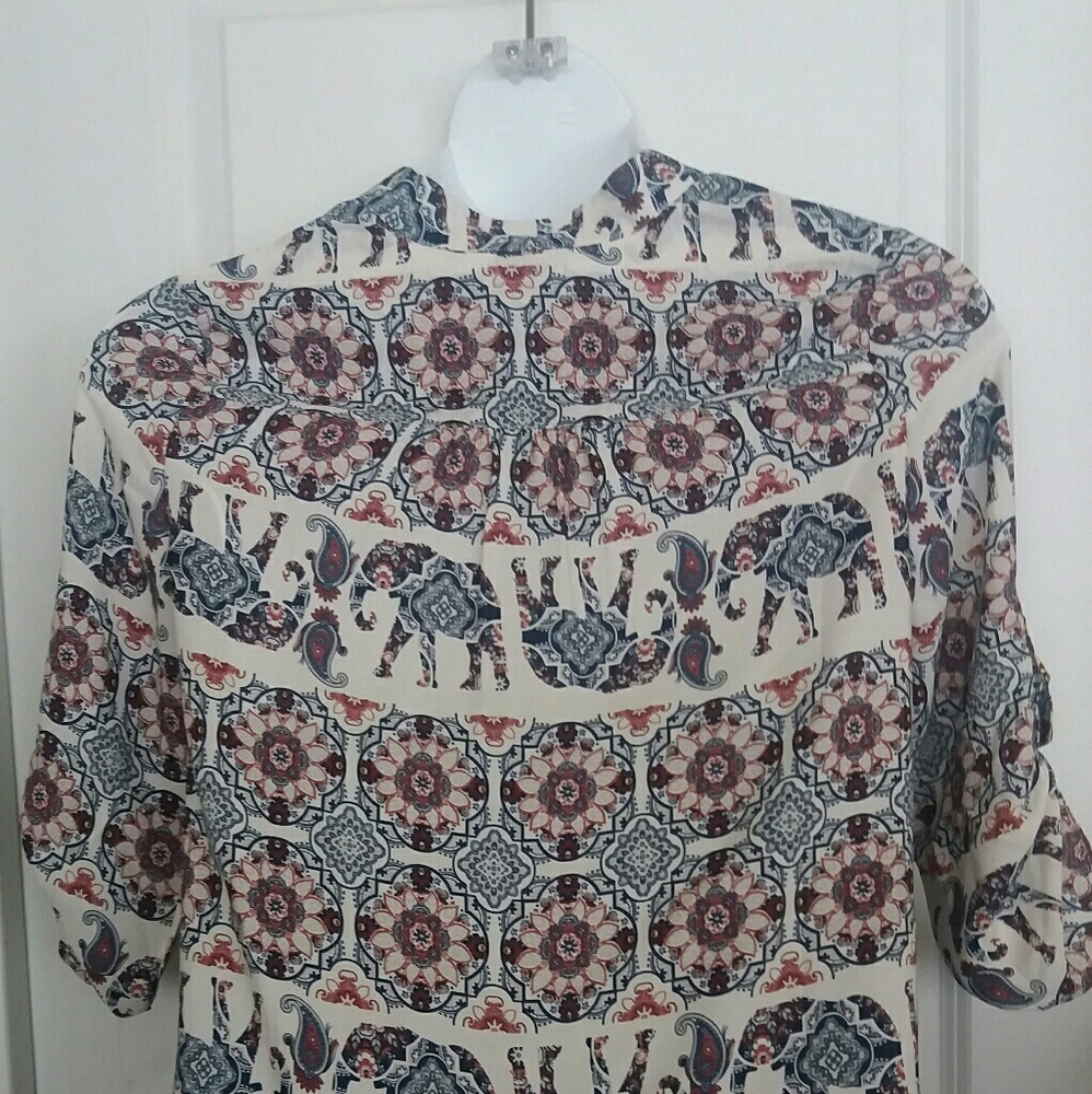 SOLD Rue 21 Elephant Top - Picture 6 of 8