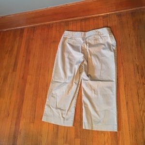 Women's capris