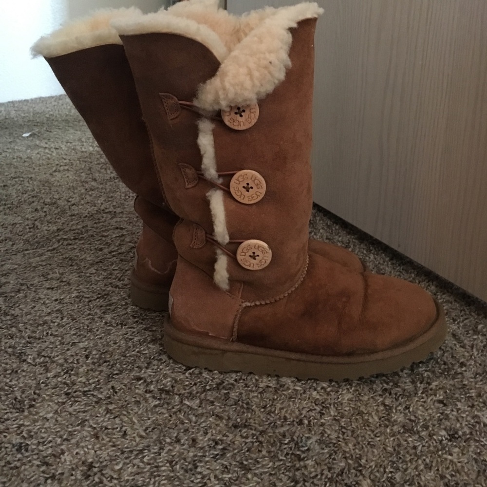 Chestnut Triple Bailey Button Ugg Boots (tall)