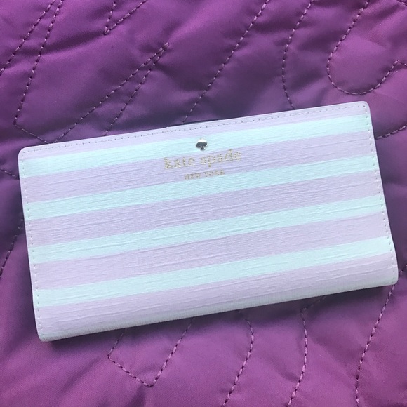 kate spade Handbags - 5 min sale 💥Kate 💗 Spade Stacey wallet