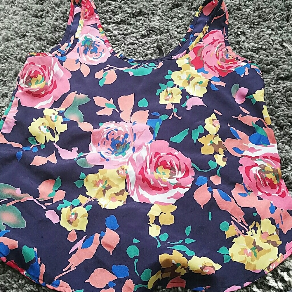 Floral tank