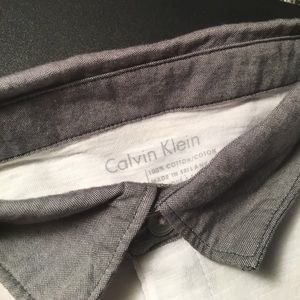Calvin Klein Men's Medium Polo Dress Shirt