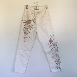 NWOT embroidered topshop jeans