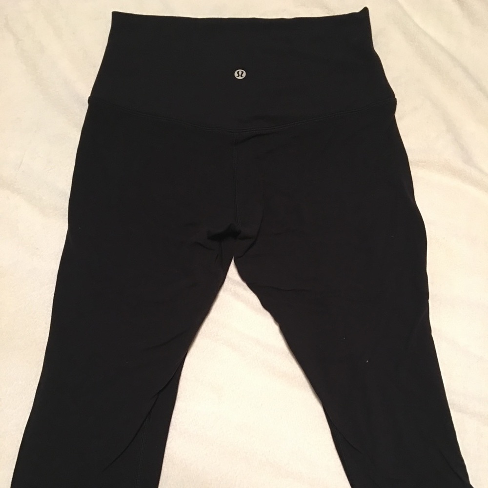 lululemon athletica Align Crop in black.