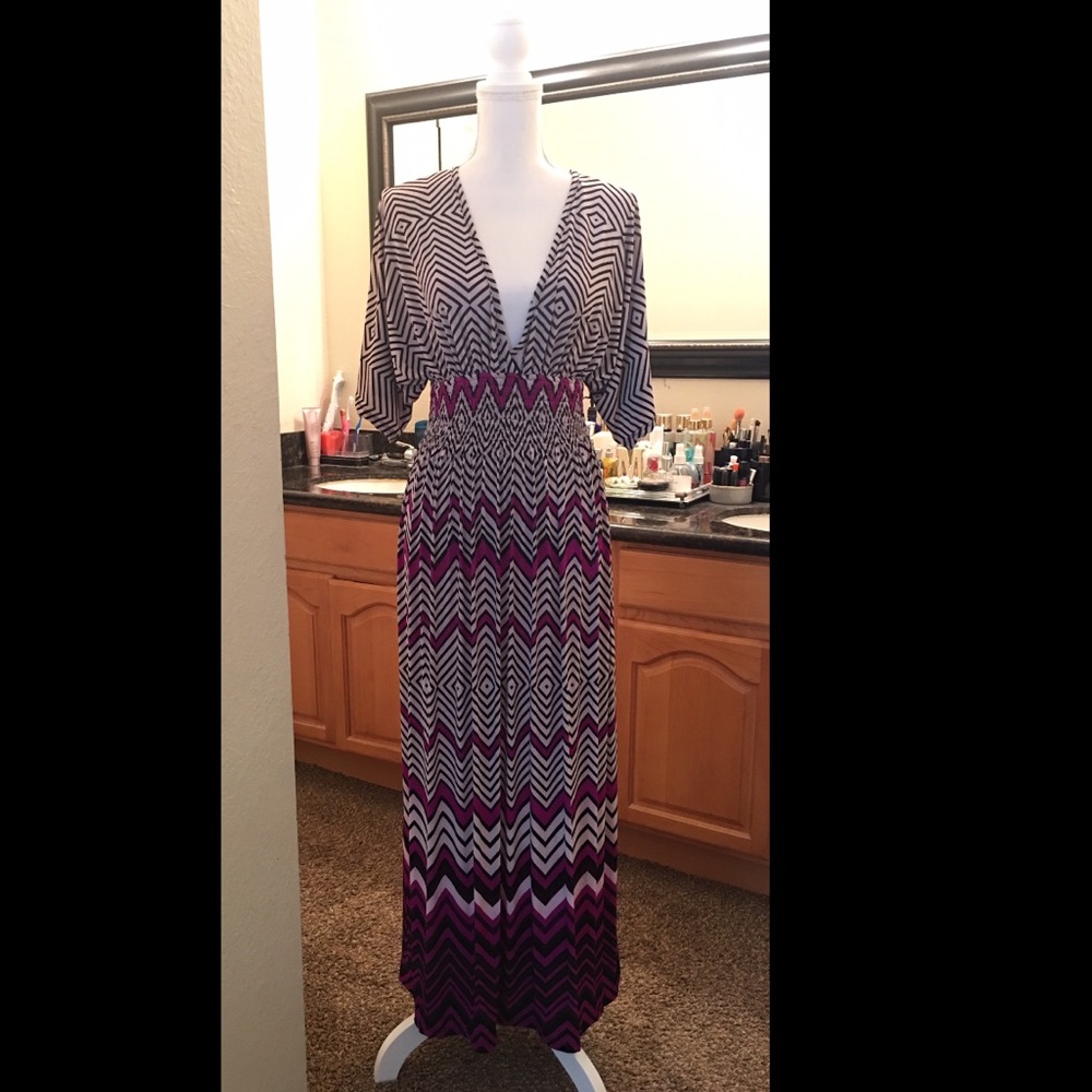 ❌SOLD❌Summer maxi dress chevron designed. 👗👗👗