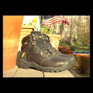 KEEN Men's Louisville 6"