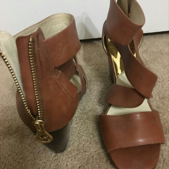 Wedges - Picture 2 of 3