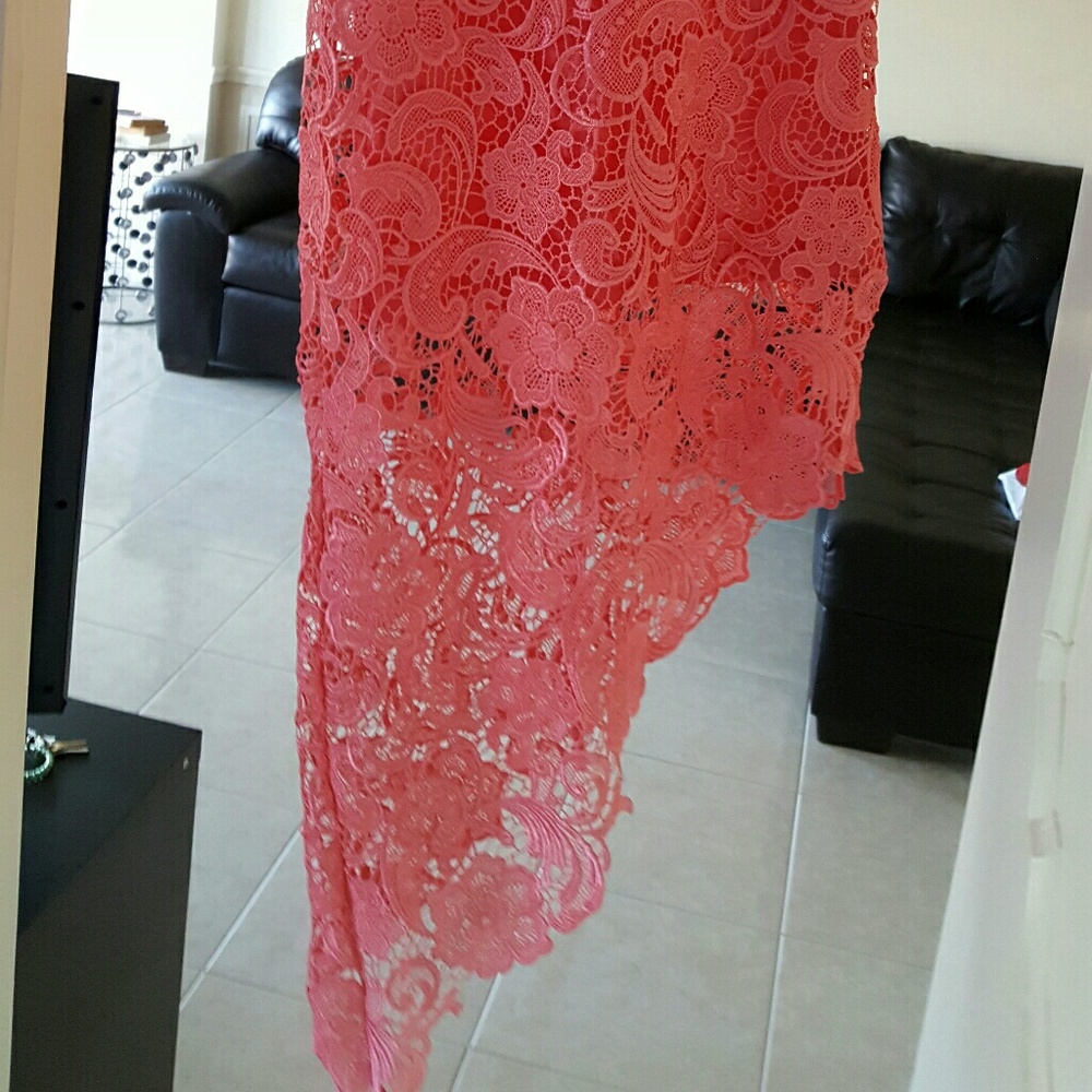 Designer dress - Picture 2 of 3