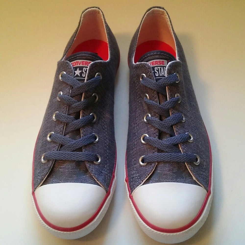 Converse Women's Dainty Ox