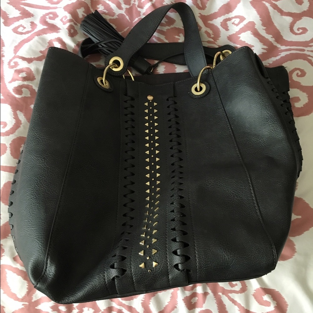 Gold and charcoal Steve Madden bag!