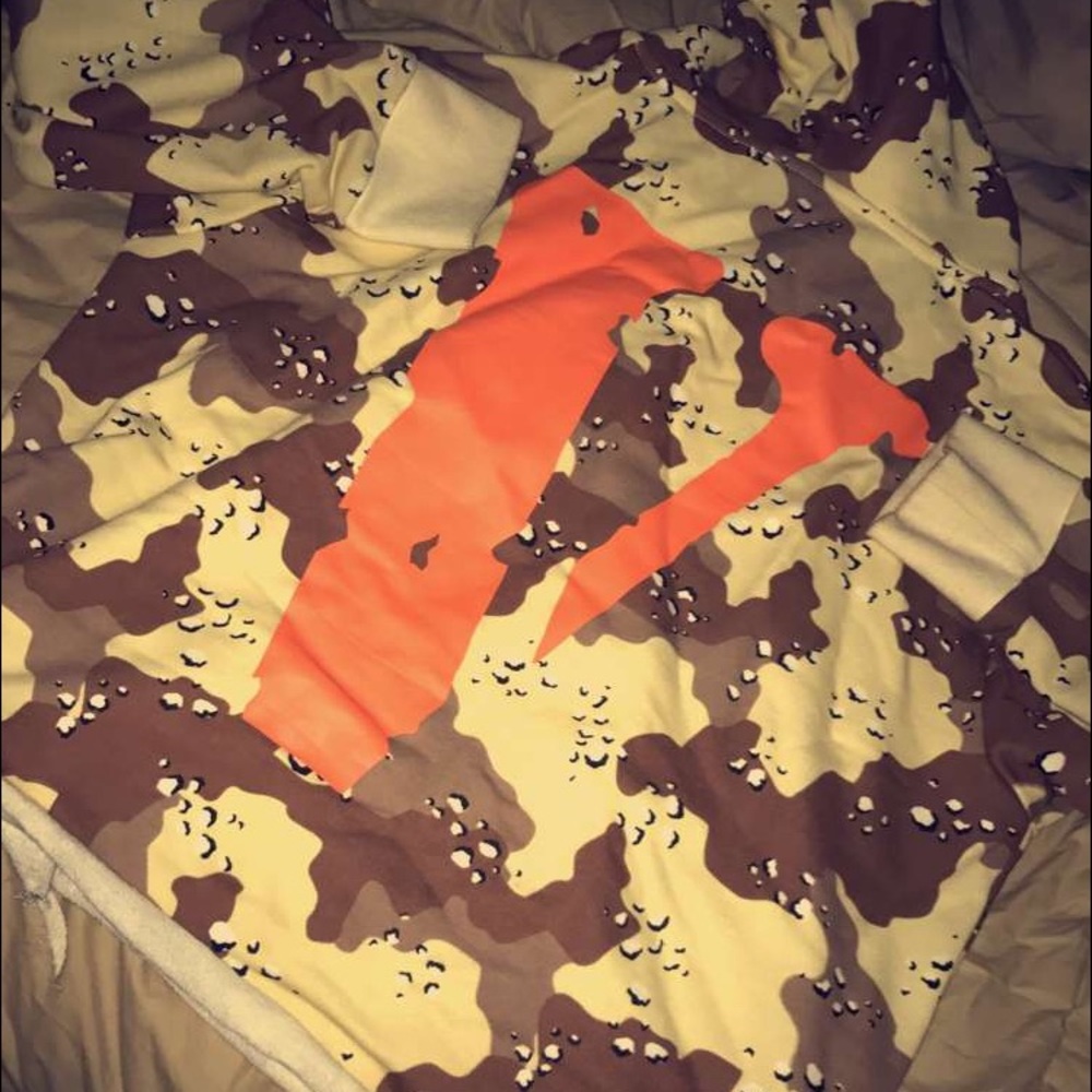 vlone friends camo hoodie