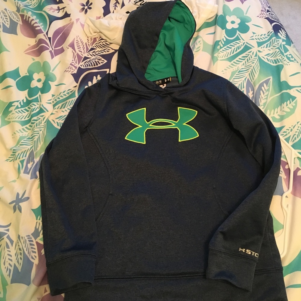 Under armor sweatshirt
