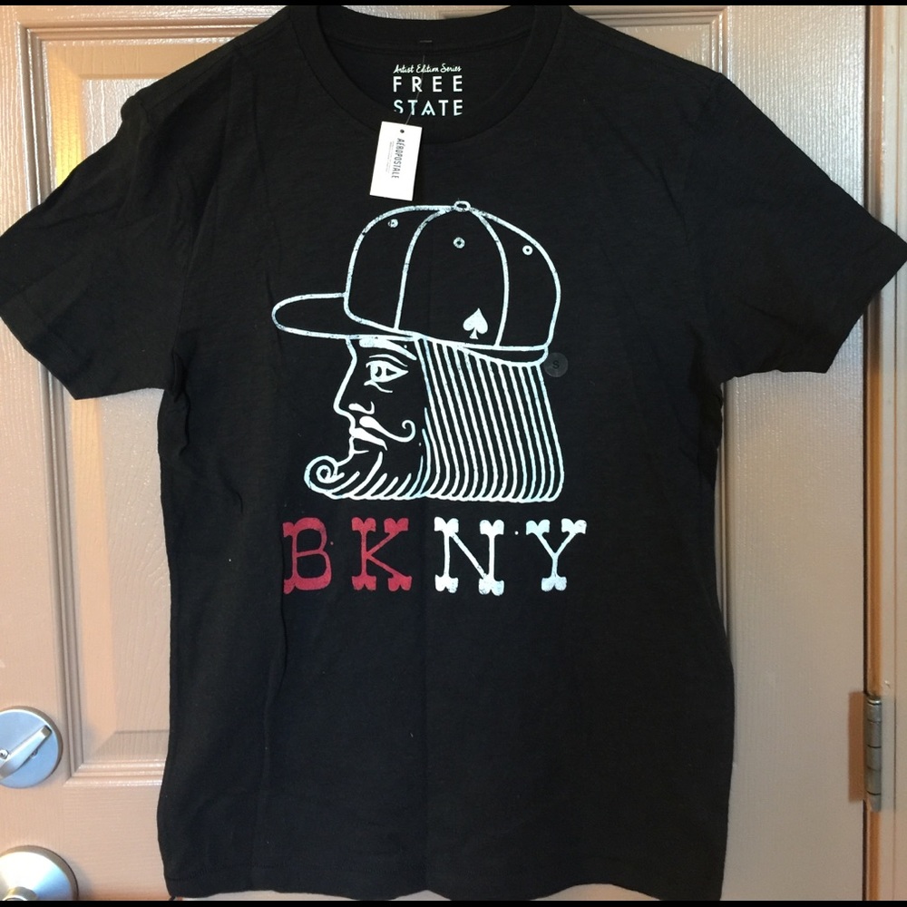 Men's Aeropostale Graphic Tee NWT size small