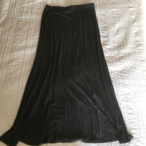 Charcoal maxi skirt with slit