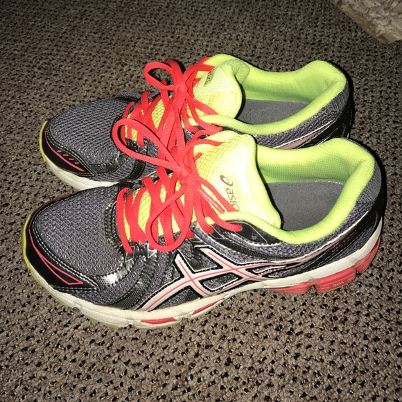 Asics Running Shoes | size 7 - Picture 2 of 6