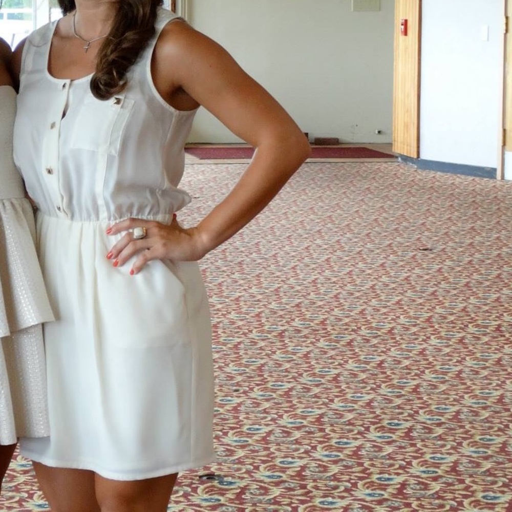 Bar III Dress in cream color