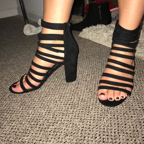 Black Strappy Heels | forever21 | size 7 - Picture 2 of 2
