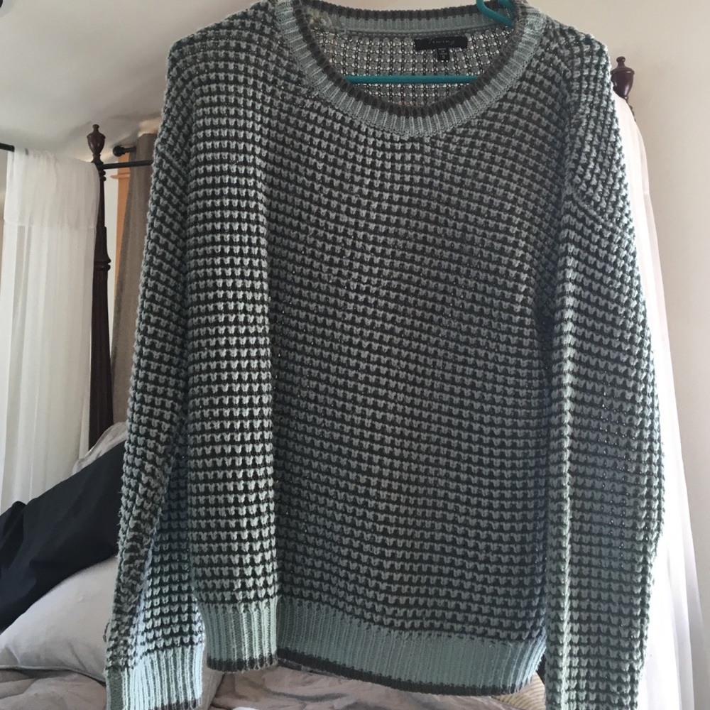 Boxy sweater
