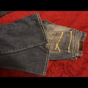 Buckle jeans