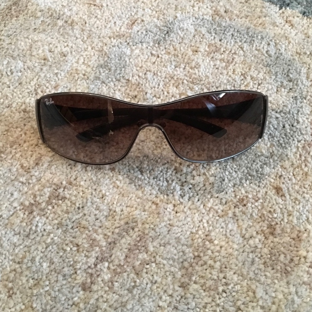 Ray ban wrap around style sunglasses