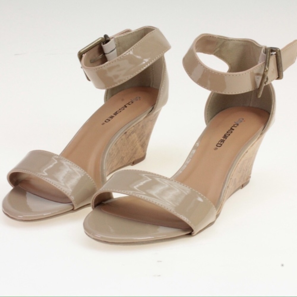 Tan wedge sandal