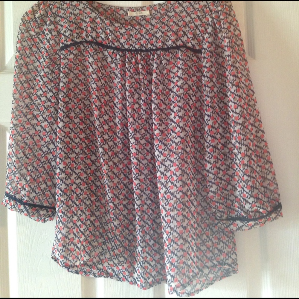 Sheer boutique blouse