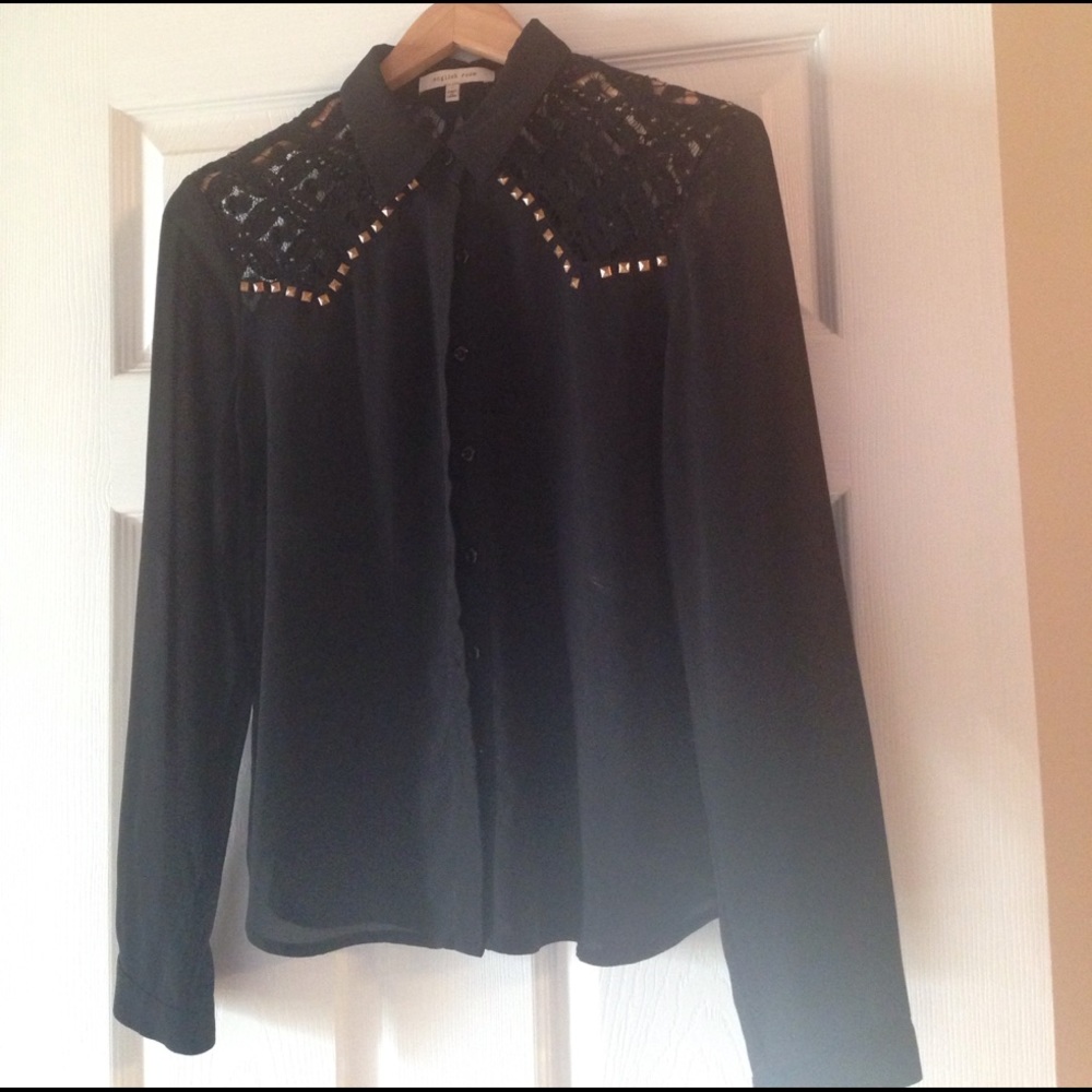 Black boutique button up